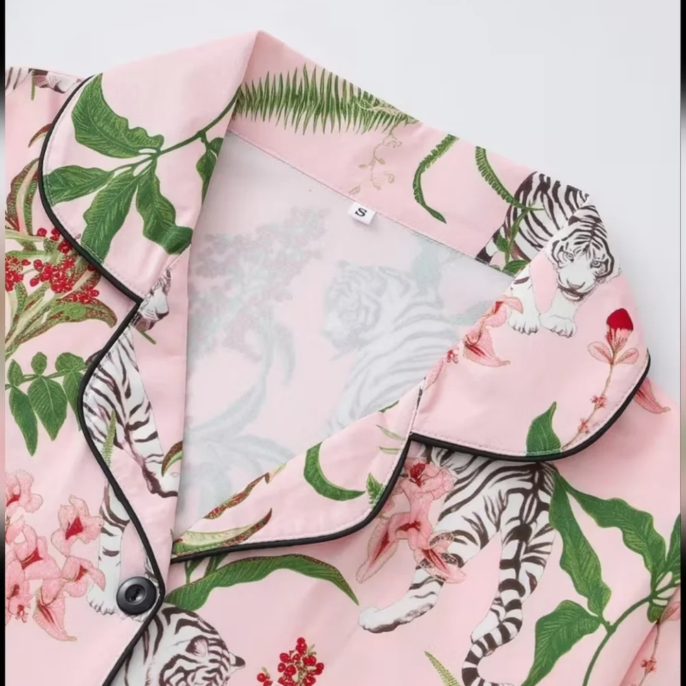 Source Unknown Pink Jungle Print Pajama Set - Picture 4 of 6